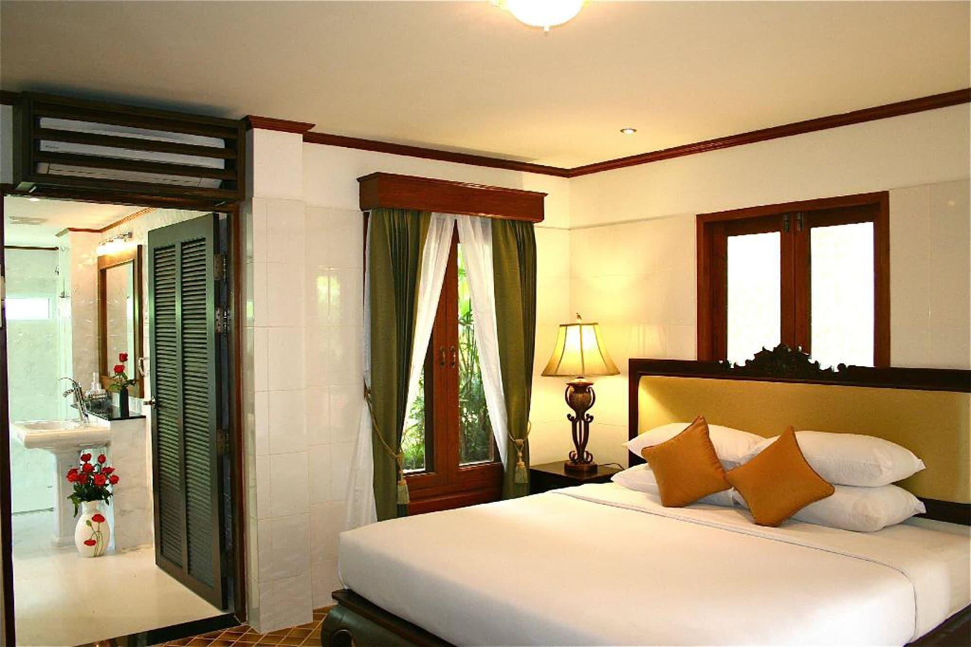 Oriental Siam Resort - Sha Extra Plus Certified Чиангмай Экстерьер фото